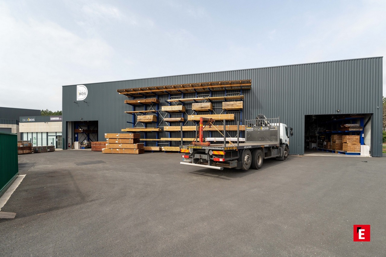 distributeur franchisé deckibois de lames et accessoires de terrasses 09